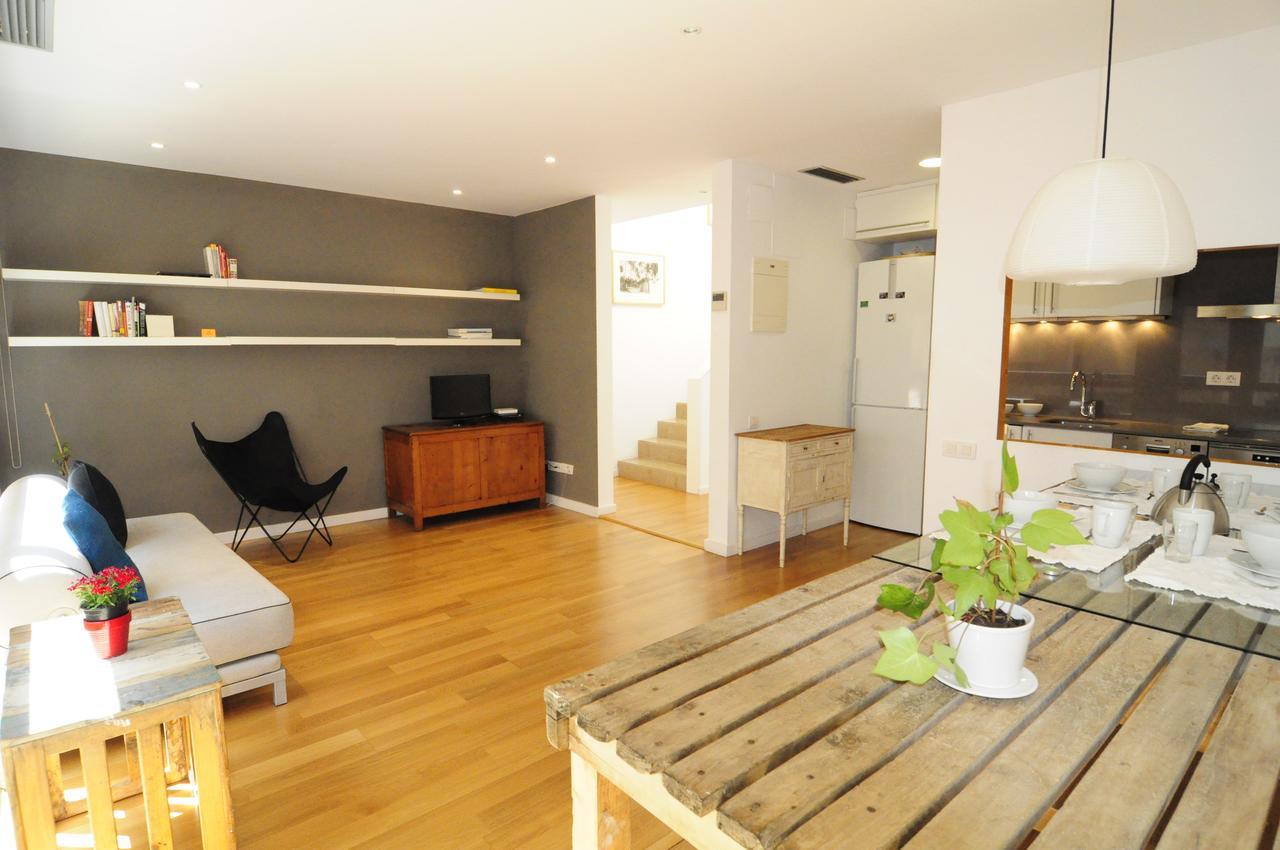 Rentbcn Gracia Deluxe Apartamento Barcelona Exterior foto